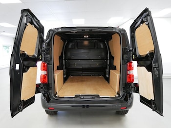 Used Vauxhall Vivaro 2024 for sale - 75292895: Photo