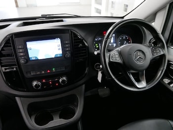 Used Mercedes-Benz Vito 2021 for sale - 76105488: Photo