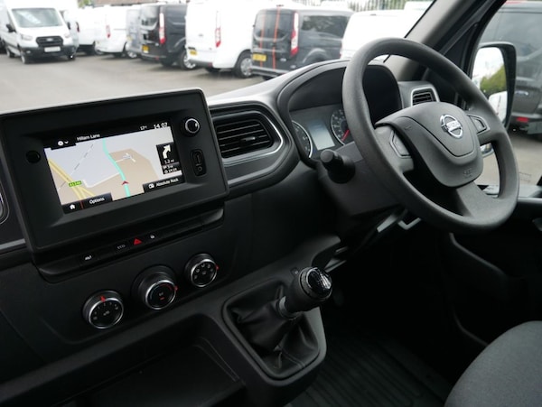 Used Nissan Interstar 2024 for sale - 74448903: Photo 3