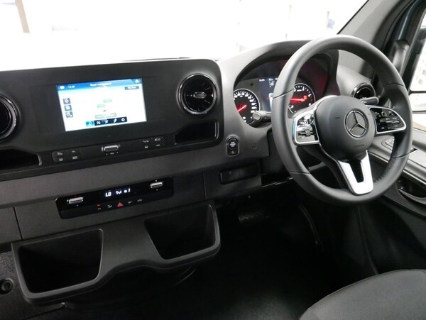 Used Mercedes-Benz Sprinter 2023 for sale - 75727652: Photo 3