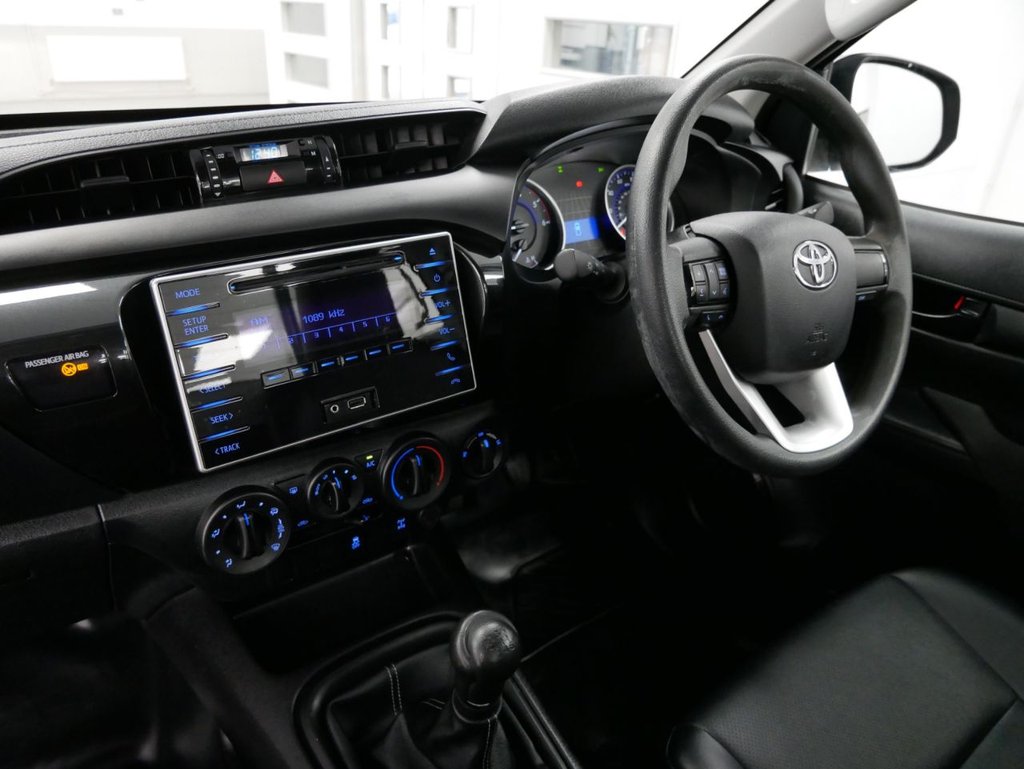 Used Toyota Hilux 2020 for sale - 76345191: Photo 4
