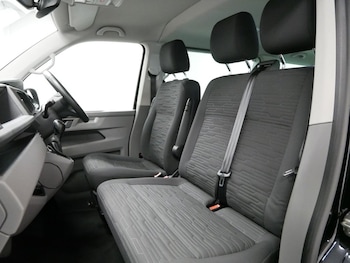 Used Volkswagen Transporter Shuttle 2020 for sale - 79551121: Photo