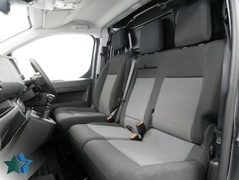 Used Vauxhall Vivaro 2024 for sale - 77991046: Photo