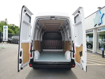Used Renault Master 2023 for sale - 78924037: Photo