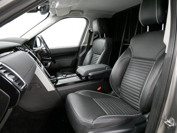 Used Land Rover Discovery 2018 for sale - 76172825: Photo 4