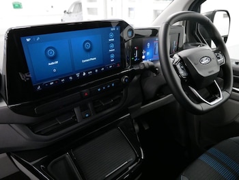 Used Ford Transit Custom 2024 for sale - 76546480: Photo