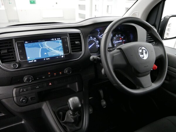 Used Vauxhall Vivaro 2024 for sale - 75654607: Photo 3