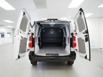 Used Vauxhall Vivaro 2023 for sale - 78549829: Photo