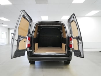 Used Citroen Berlingo 2025 for sale - 79506248: Photo
