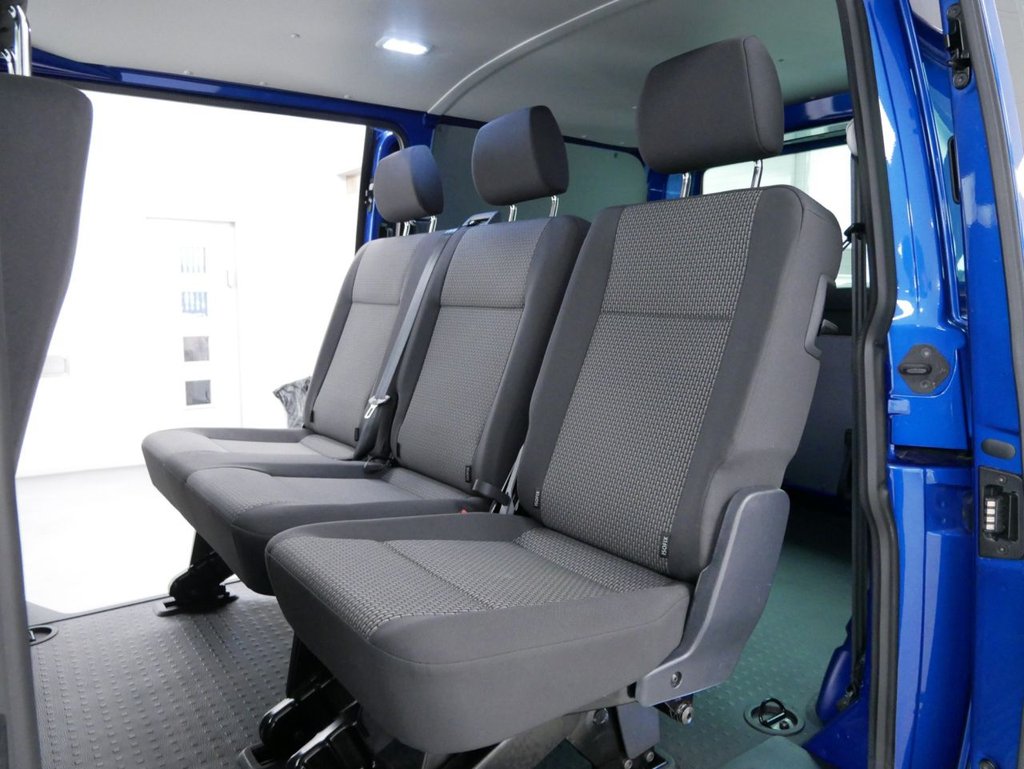 Used Volkswagen Transporter 2024 for sale - 77110435: Photo 4