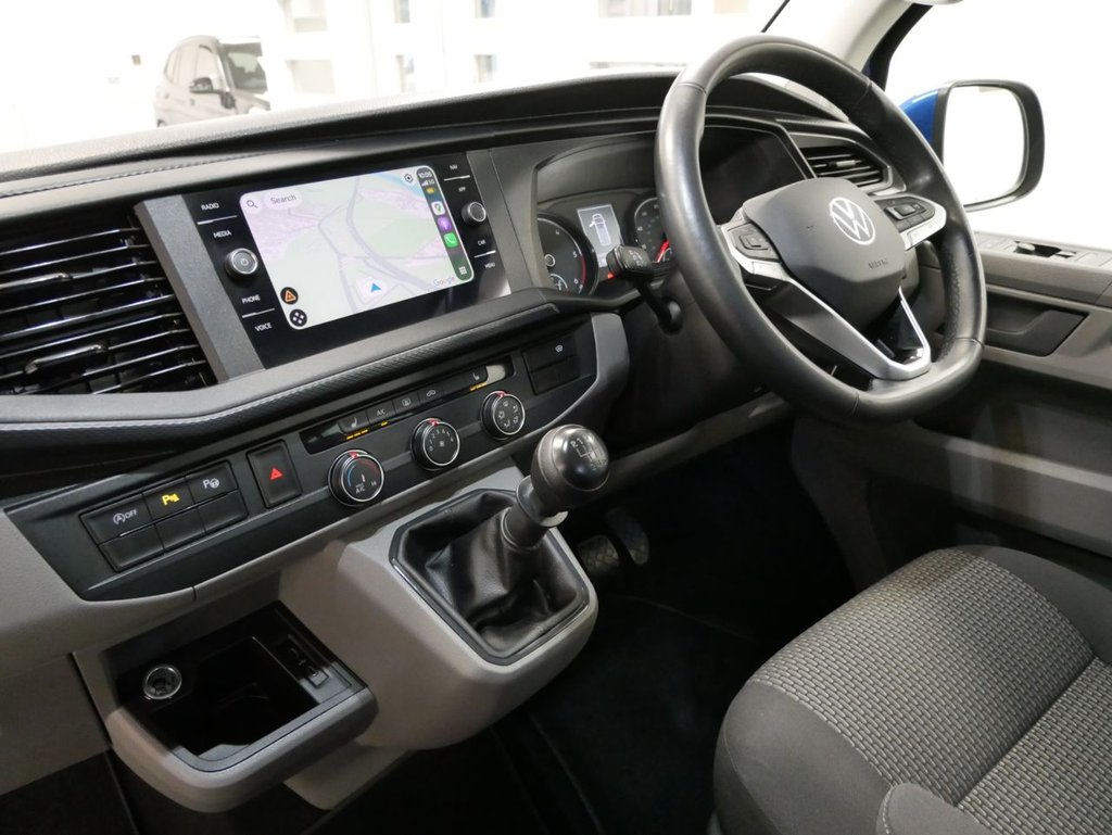 Used Volkswagen Transporter 2024 for sale - 77110435: Photo 6