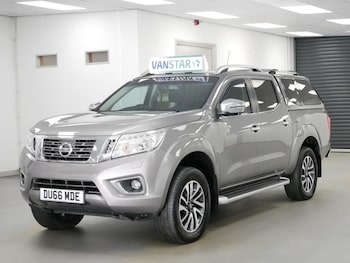 Used Nissan Navara 2016 for sale - 76724333: Photo