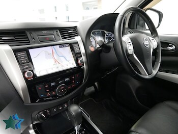 Used Nissan Navara 2021 for sale - 77666863: Photo