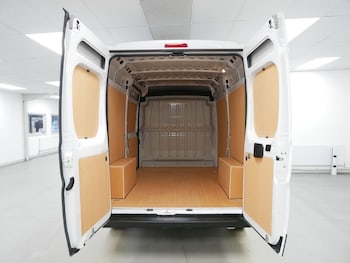 Used Citroen Relay 2024 for sale - 76783555: Photo