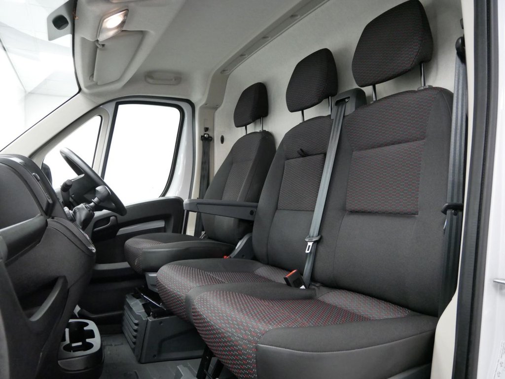 Used Citroen Relay 2024 for sale - 76783555: Photo 5