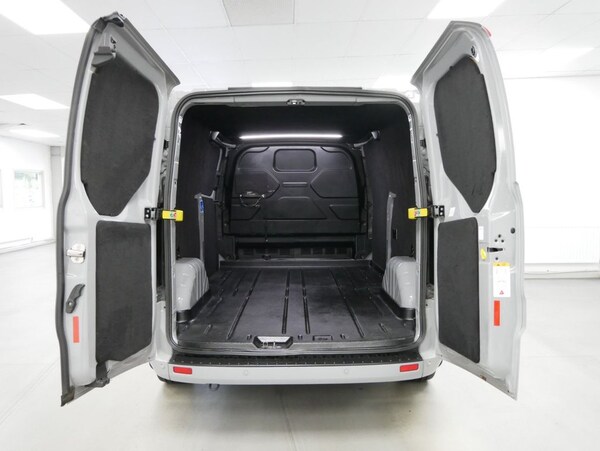 Used Ford Transit Custom 2023 for sale - 76248540: Photo 4
