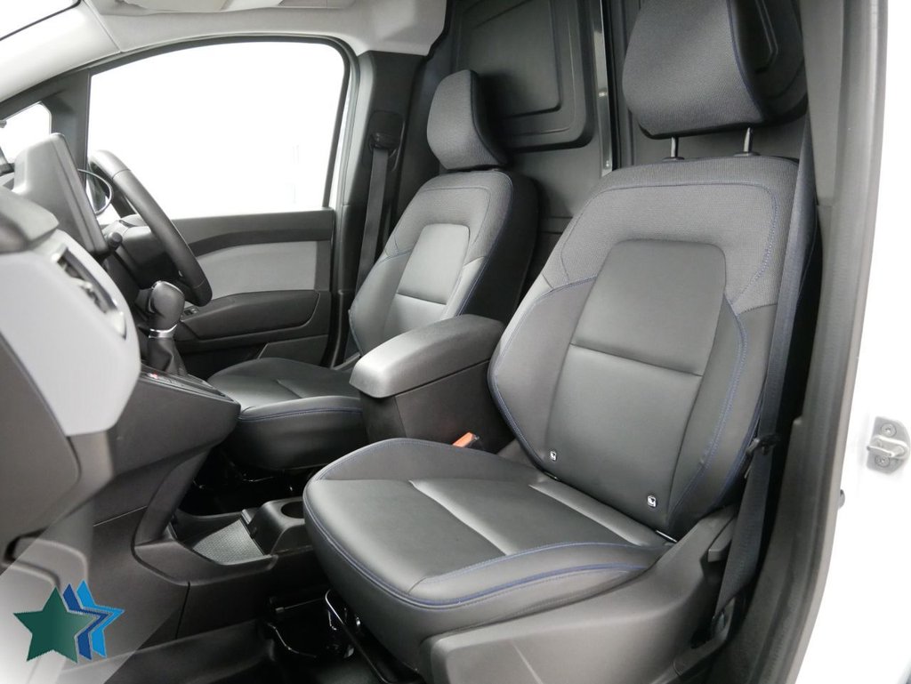 Used Nissan Other 2023 for sale - 77990745: Photo 4