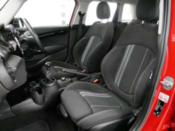 Used MINI Hatch 2019 for sale - 74784100: Photo