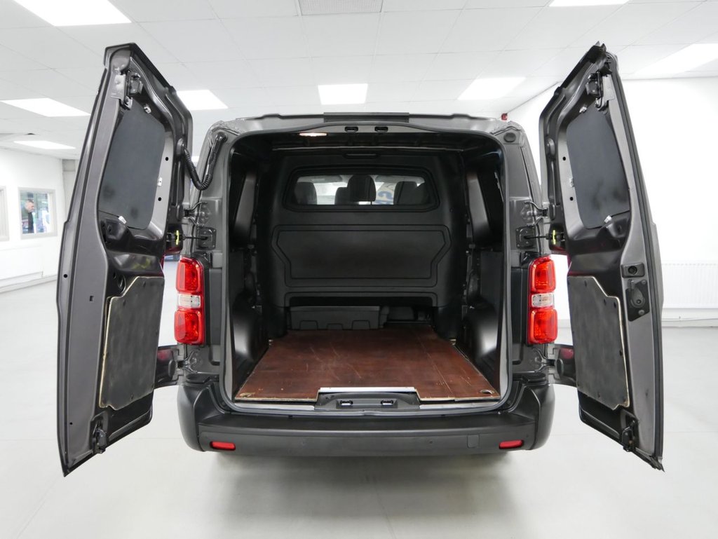 Used Vauxhall Vivaro 2023 for sale - 74391152: Photo 4