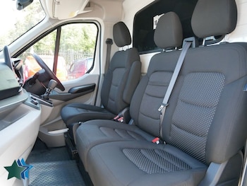 Used Maxus Deliver 9 2022 for sale - 78371992: Photo