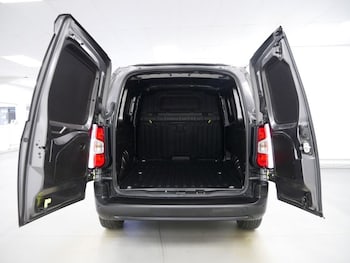 Used Citroen Berlingo 2021 for sale - 77064991: Photo