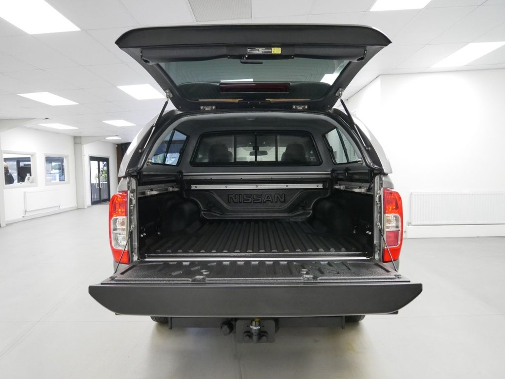 Used Nissan Navara 2021 for sale - 77280809: Photo 2