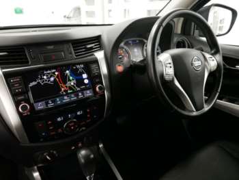 Used Nissan Navara 2021 for sale - 74650475: Photo