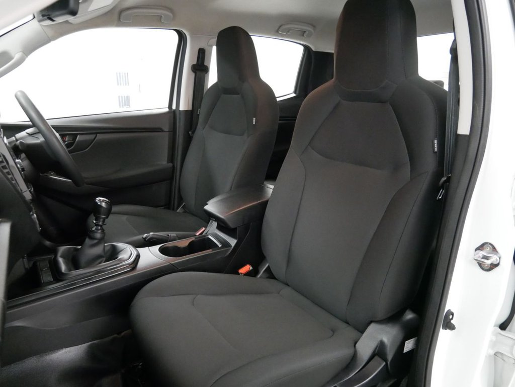 Used Isuzu D-Max 2024 for sale - 77680435: Photo 5