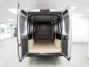 Used Citroen Relay 2024 for sale - 76724356: Photo