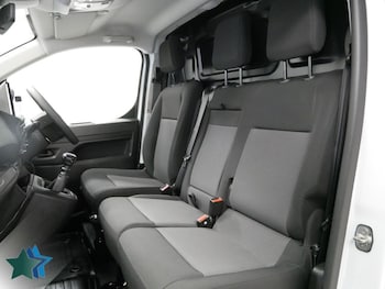 Used Toyota ProAce 2024 for sale - 79563148: Photo