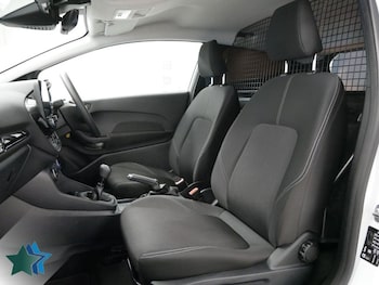 Used Ford Fiesta 2022 for sale - 78102674: Photo