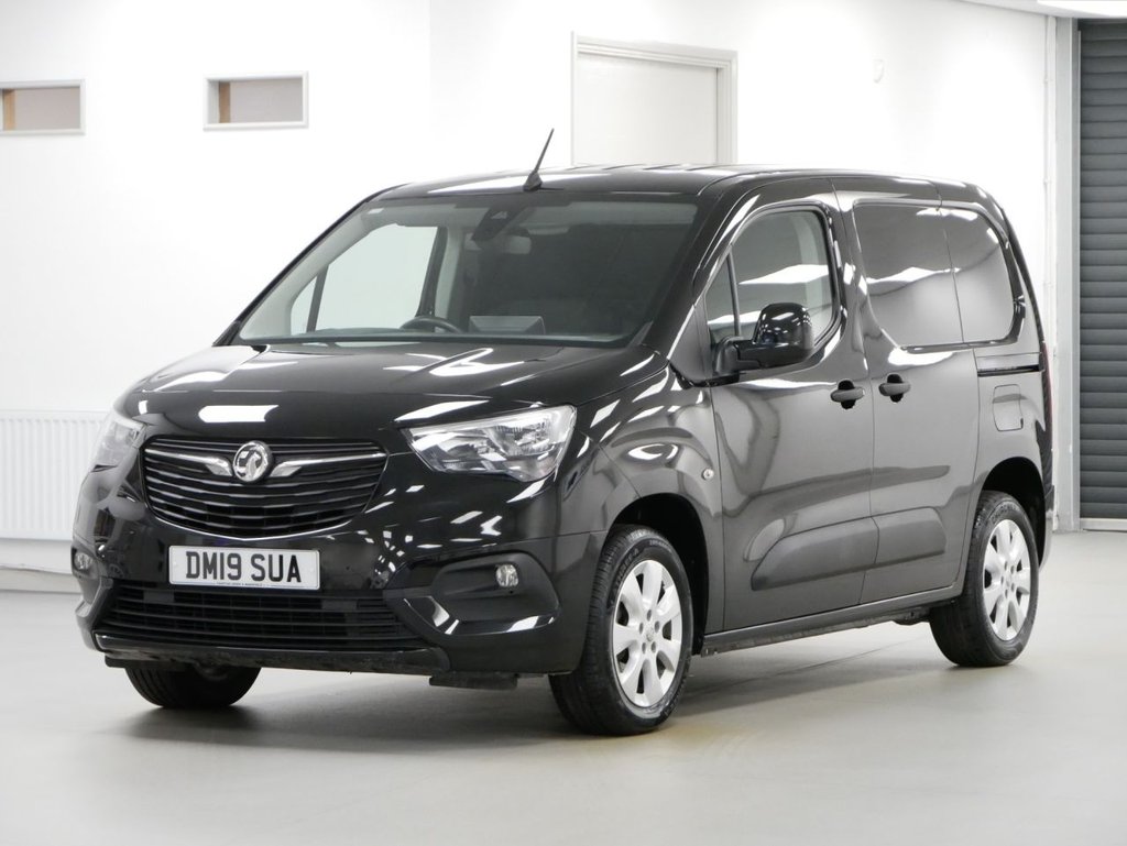 Used Vauxhall Combo 2019 for sale - 76934773: Photo 1