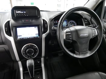 Used Isuzu D-Max 2017 for sale - 75896957: Photo