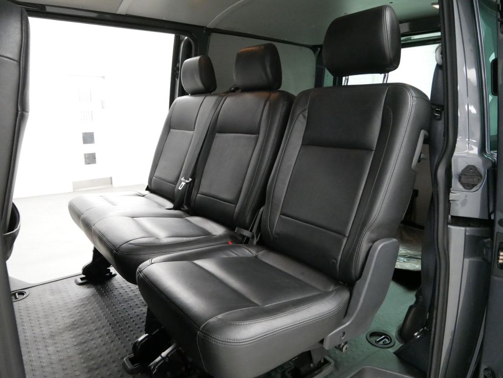Used Volkswagen Transporter 2017 for sale - 77835060: Photo 5