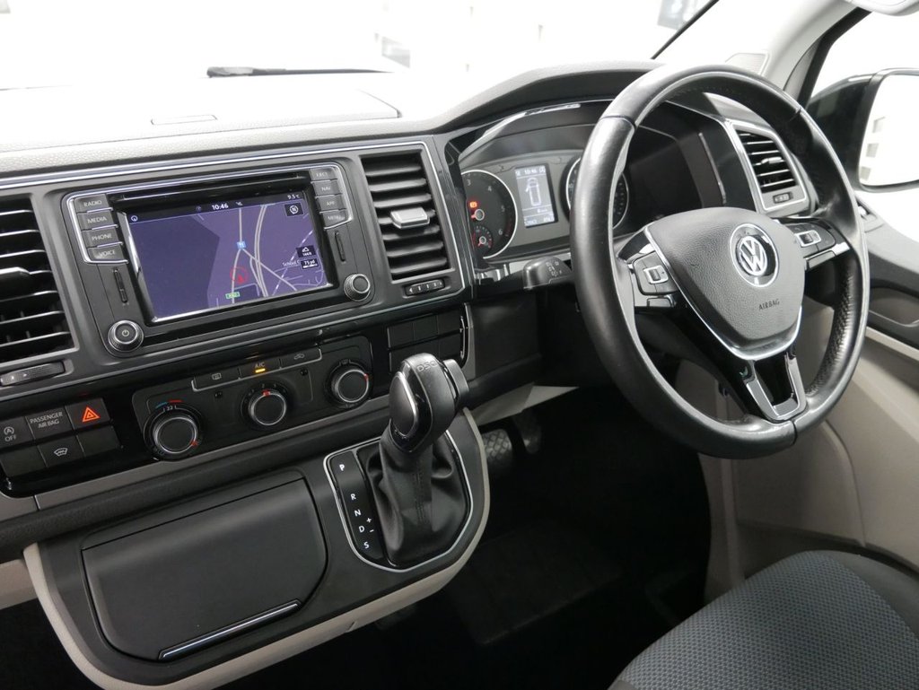 Used Volkswagen Transporter 2018 for sale - 76617260: Photo 3