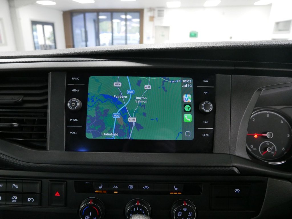 Used Volkswagen Transporter 2022 for sale - 76623396: Photo 6