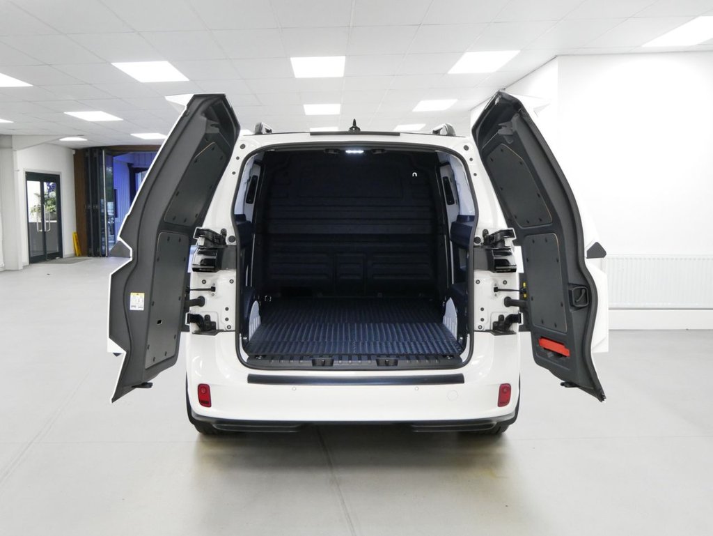 Used Volkswagen ID.Buzz 2024 for sale - 77355800: Photo 5