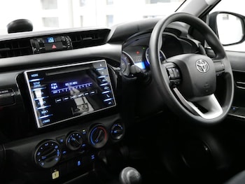 Used Toyota Hilux 2020 for sale - 75937132: Photo
