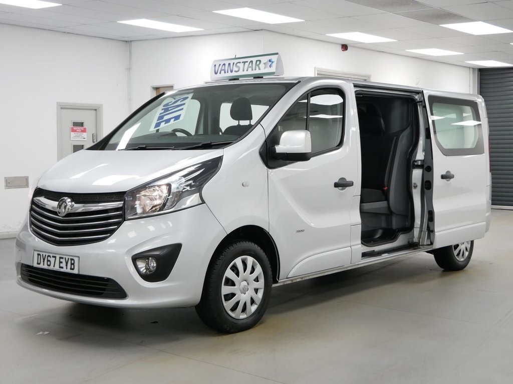 Used Vauxhall Vivaro 2017 for sale - 76617398: Photo 2