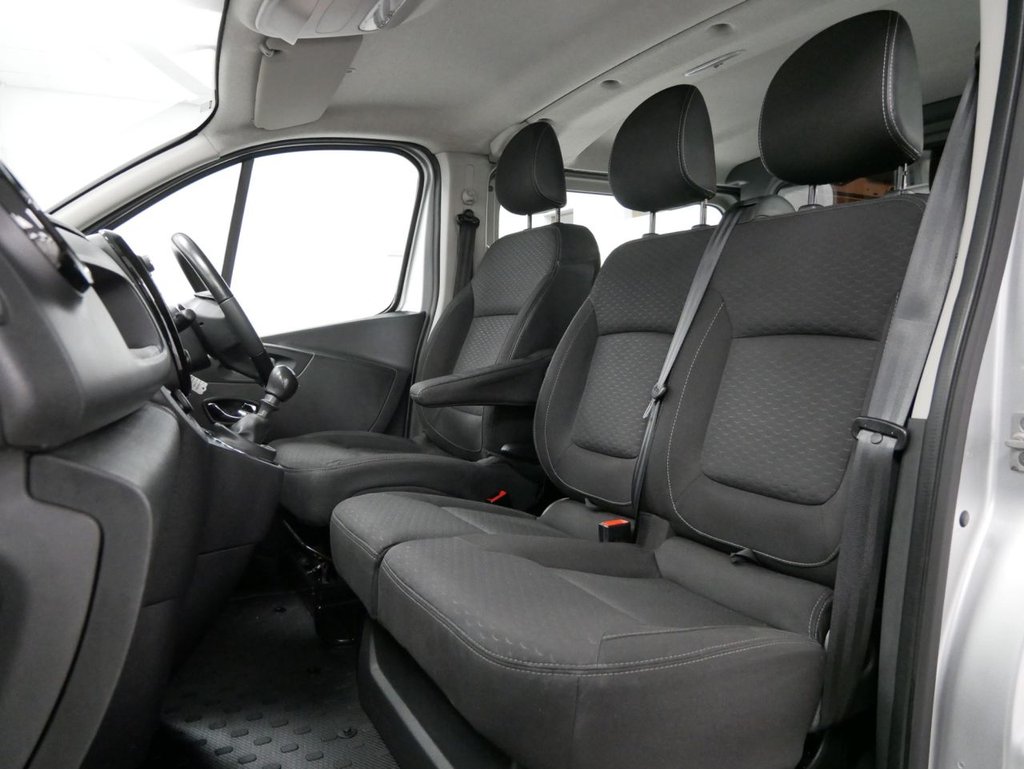 Used Vauxhall Vivaro 2017 for sale - 76617398: Photo 6