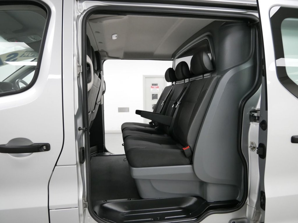 Used Vauxhall Vivaro 2017 for sale - 76617398: Photo 7