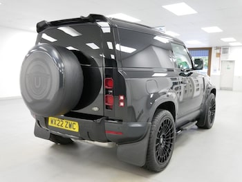 Used Land Rover Defender 2022 for sale - 78181232: Photo