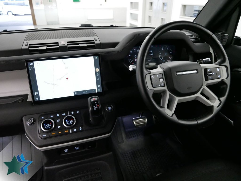 Used Land Rover Defender 2022 for sale - 78181232: Photo 4