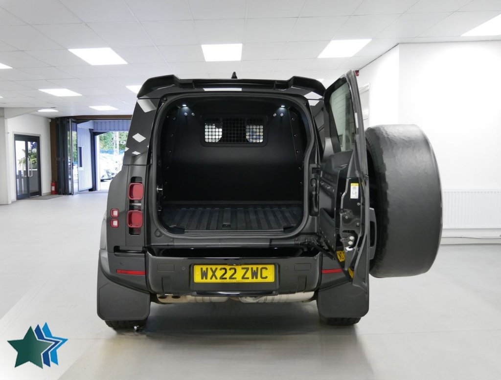 Used Land Rover Defender 2022 for sale - 78181232: Photo 6