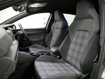 Used Volkswagen Golf 2023 for sale - 77498494: Photo