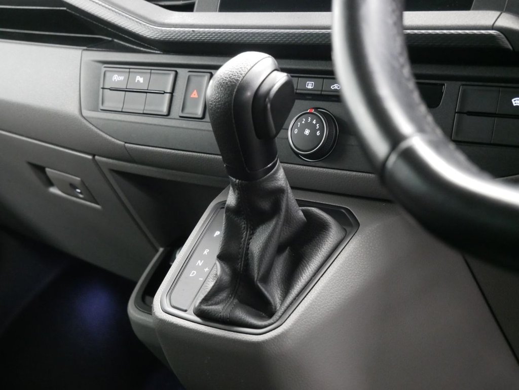 Used Volkswagen Transporter 2022 for sale - 76840908: Photo 6