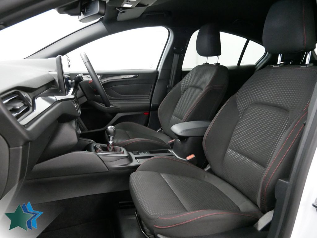 Used Ford Focus 2023 for sale - 77498381: Photo 4