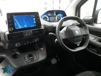 Used Peugeot Partner 2023 for sale - 79409745: Photo