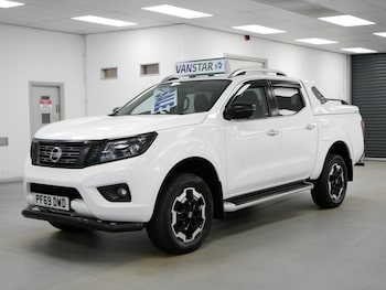 Used Nissan Navara 2019 for sale - 76080454: Photo
