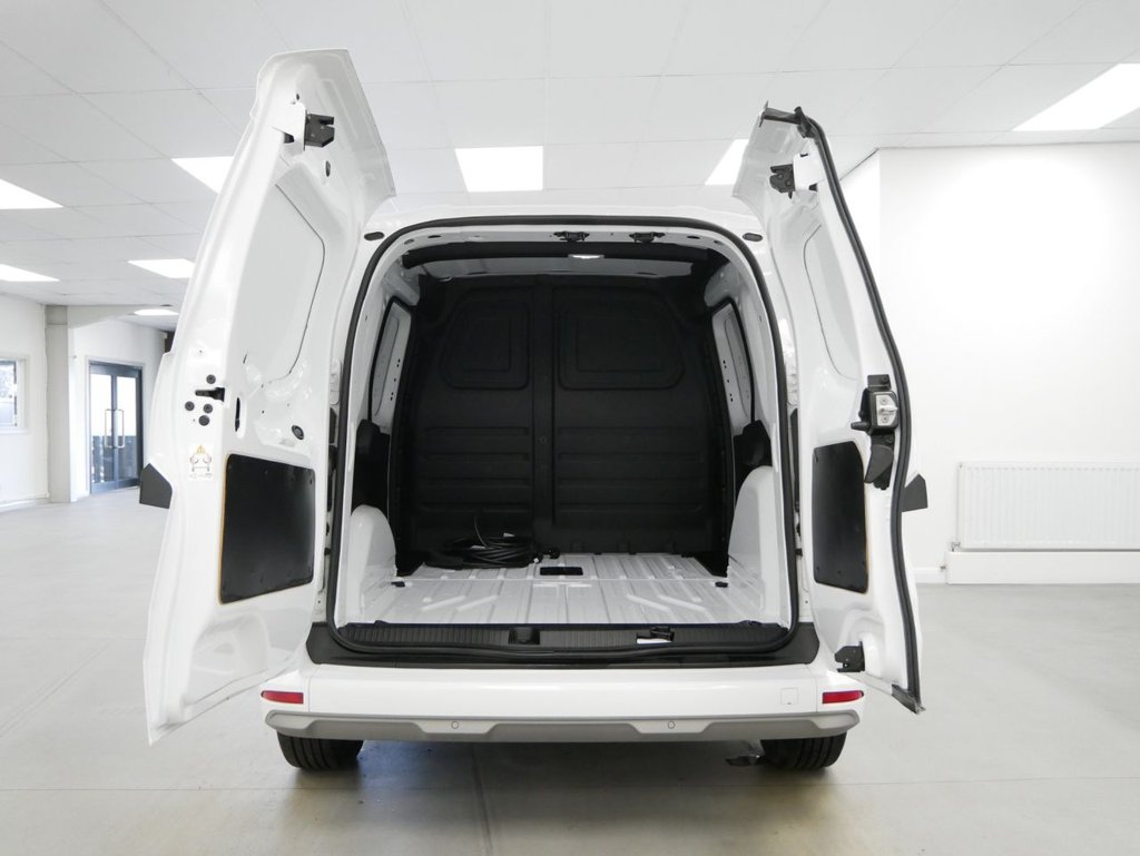 Used Nissan Other 2023 for sale - 77936321: Photo 6